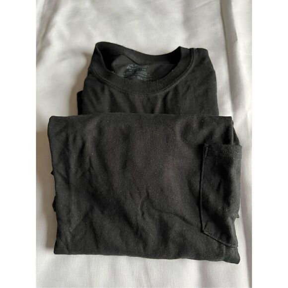 Bundle of 2 Tee Shirts ✝️ - Picture 1 of 5